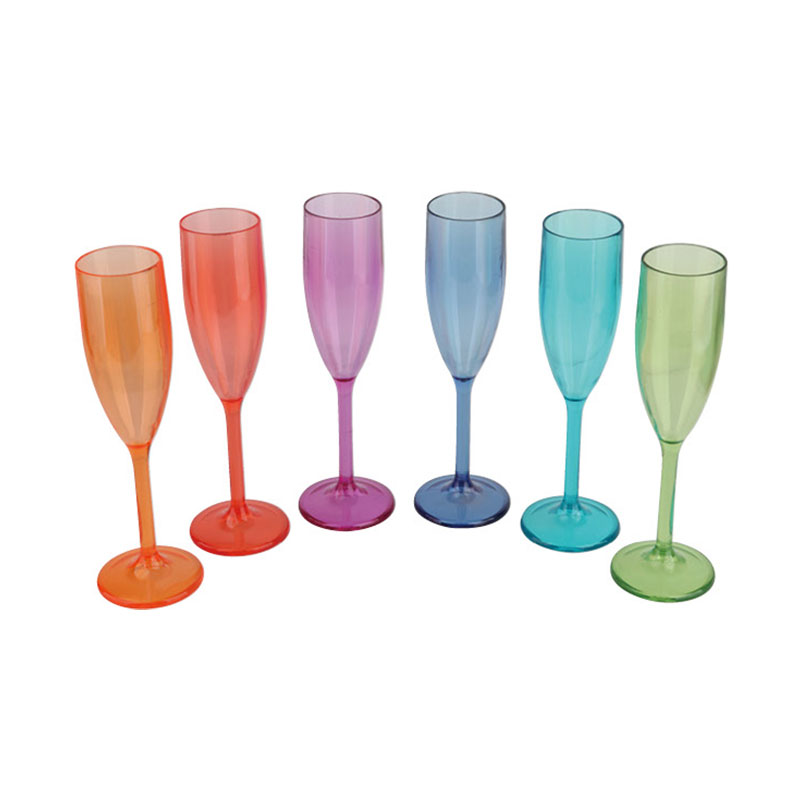 شراب قرمز درخشان 